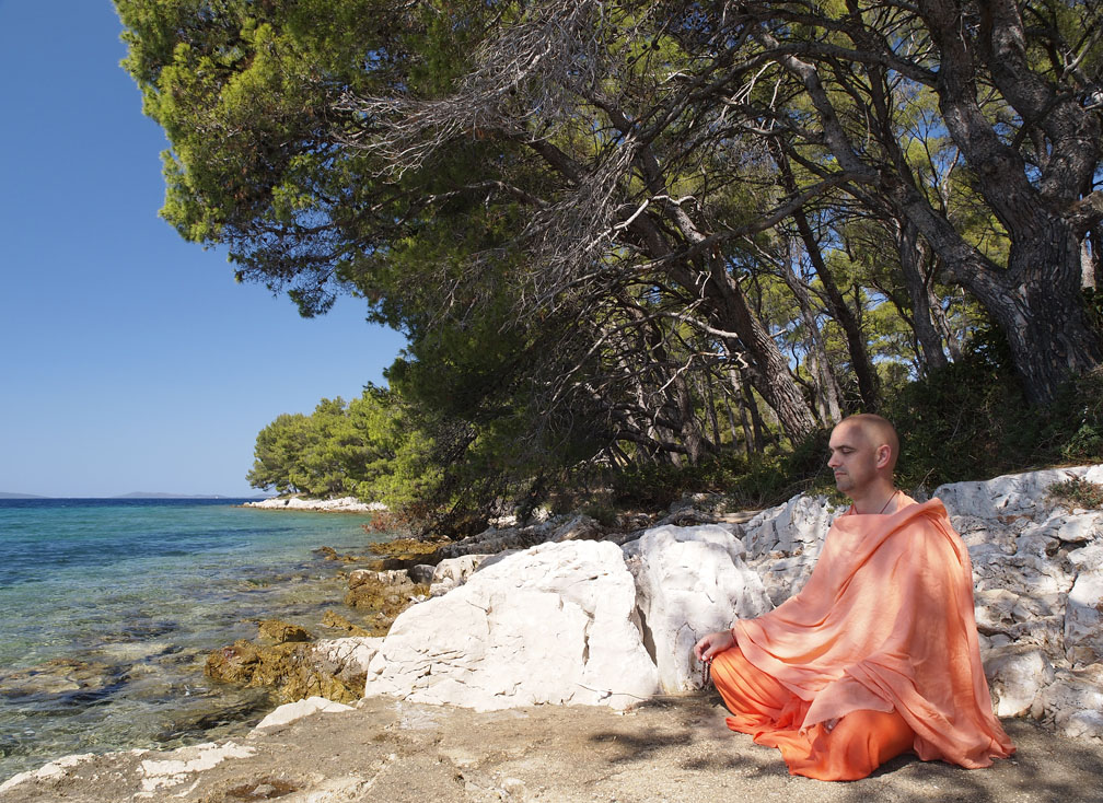 Mahamandaleshwar Swami Jasraj Puriji's visit to Croatia 2011