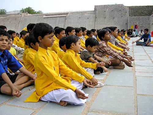 Talab is nearly finished, Jadan School children are having prayers and puja in talab for the rain to come