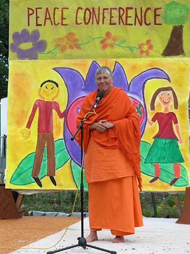 Dr. Sylvia Mushawar - Sadhvi Shanti, YIDL, Vienna/Austria