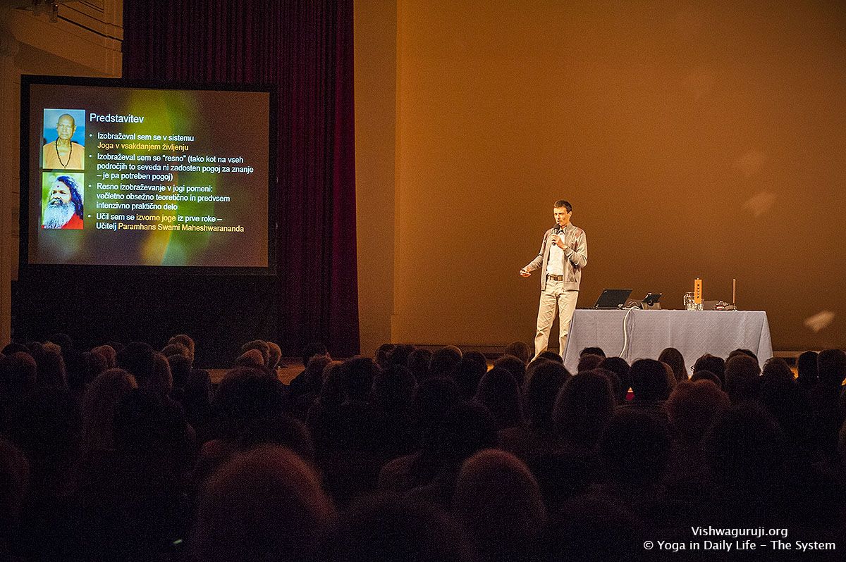 Public Lecture with Prof. Dr. Dejan Dinevski in Maribor​, Slovenia